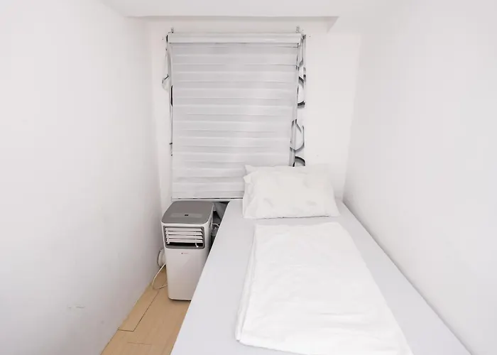 A2j Executive 3br Loft Bgc