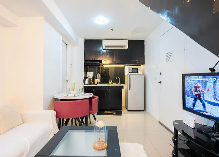A2j Executive 3br Loft Bgc Manila