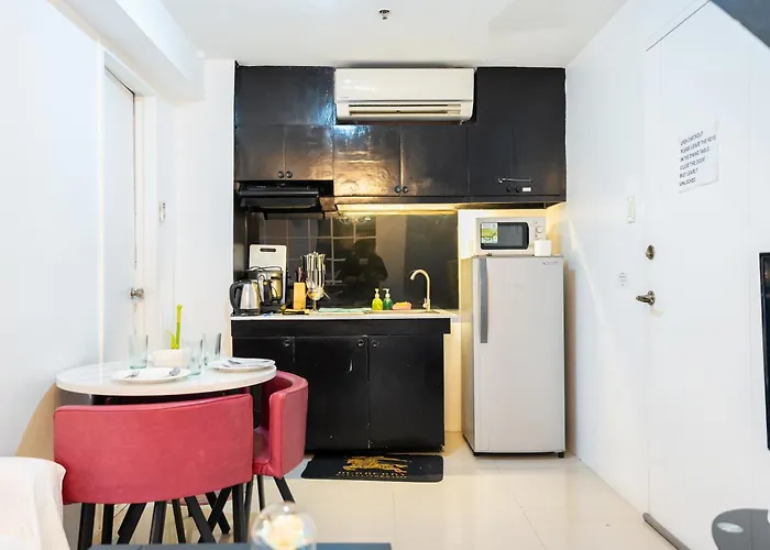 Apartment A2j Executive 3br Loft Bgc Manila