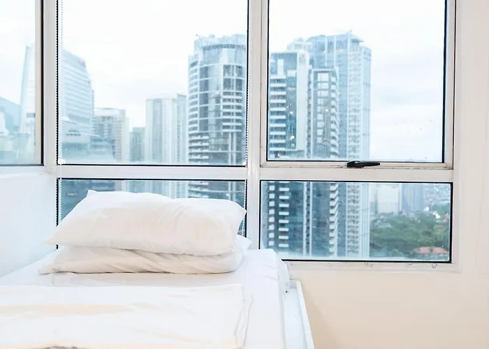 A2j Executive 3br Loft Bgc Manila