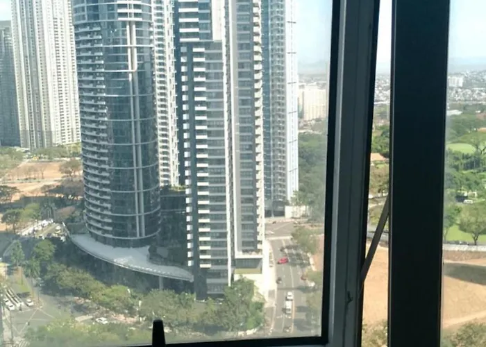 Apartment A2j Executive 3br Loft Bgc *