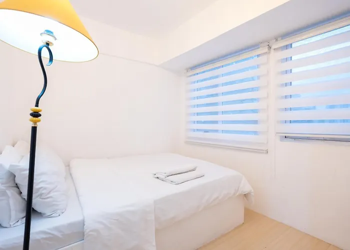 A2j Executive 3br Loft Bgc * Manila